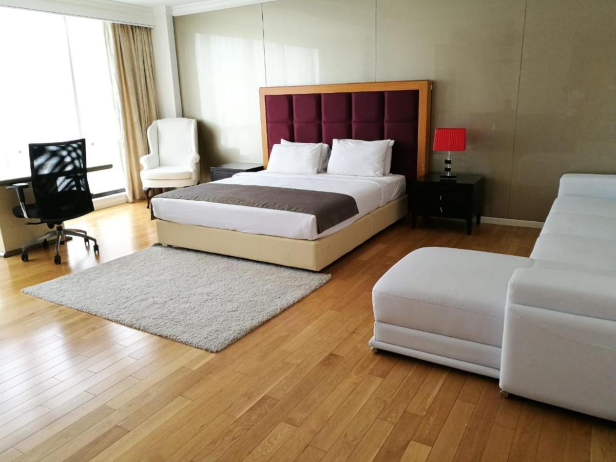Plaza Apartment At Berjaya Times Square Kl Kuala Lumpur Exteriör bild